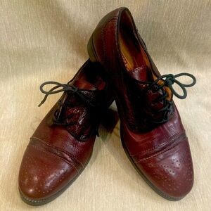 PIKOLINOS SZ 39 Ox Blood Oxford Wingtip Leather and Metal Sheen Lace Up Brogues